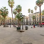 Spacest - Carrer De Les * Barcelona